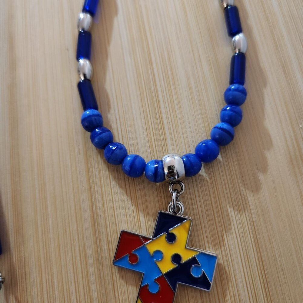 Hand Crafted Pendant Necklace Beaded Autism Charm Blue Silver Yellow 28.5" - Picture 4 of 5